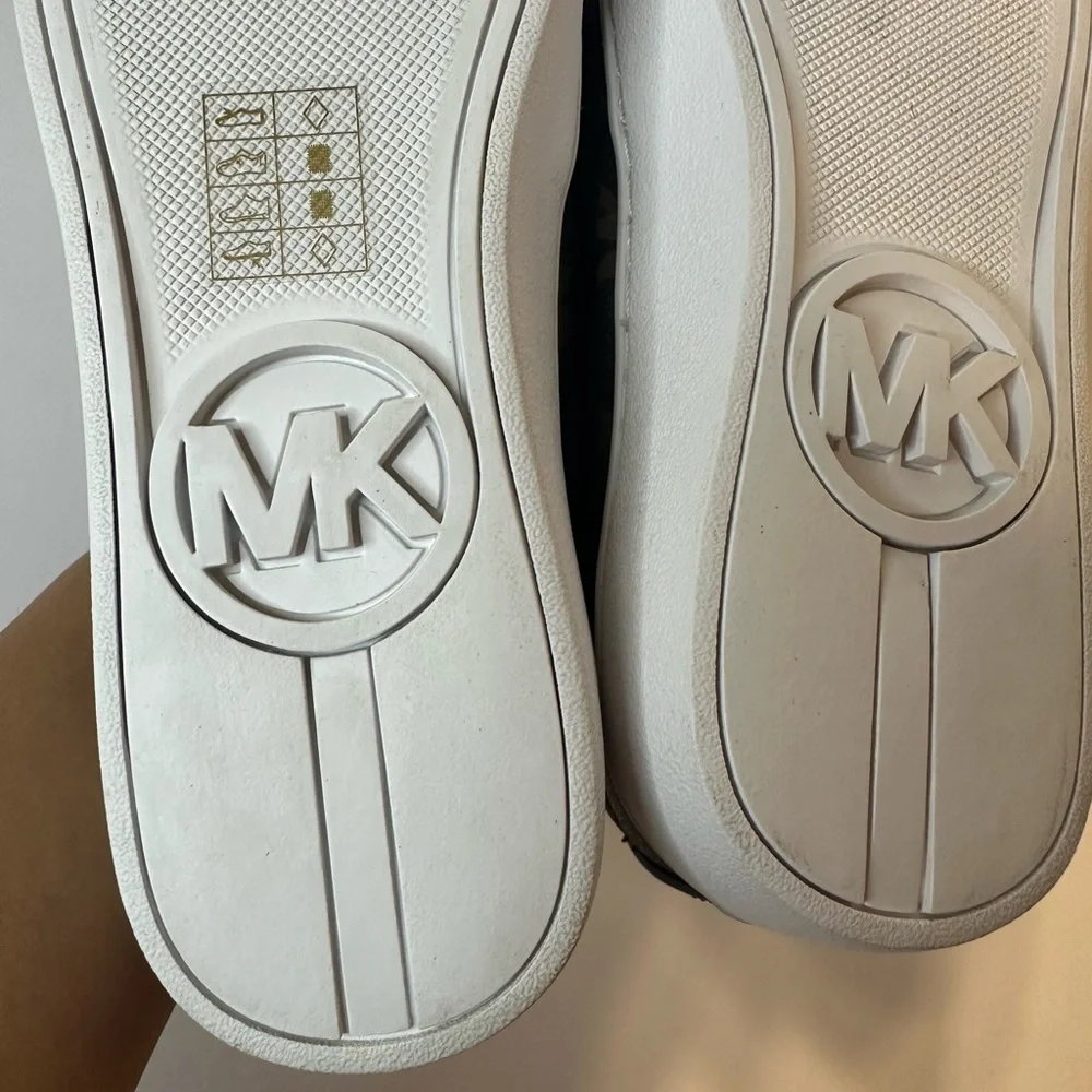 Michael Kors Logo Slip-On